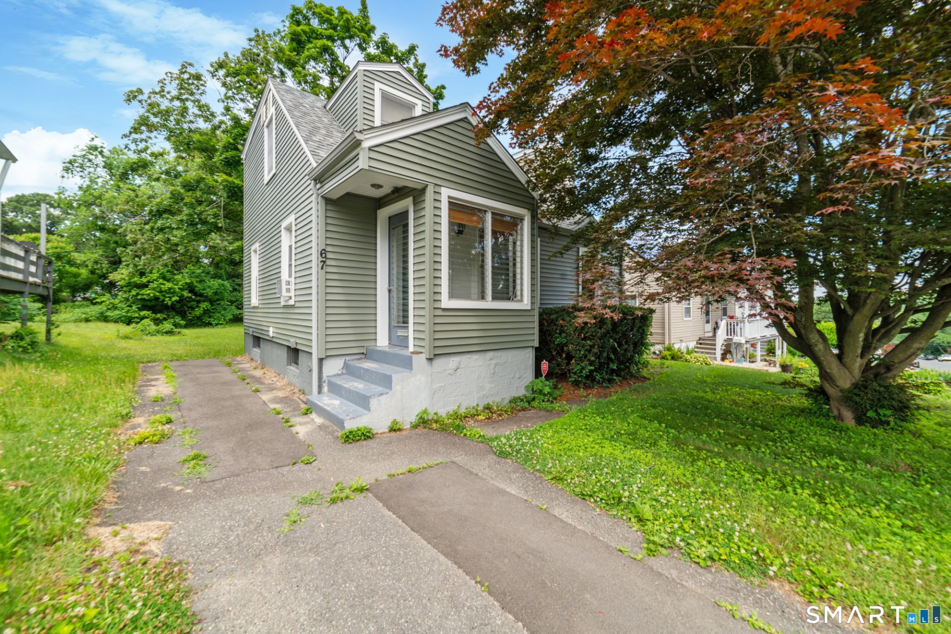 67 Macarthur, Waterbury, CT 06704 Main Photo
