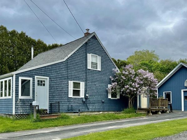 4 North Street , Machias, ME 04654