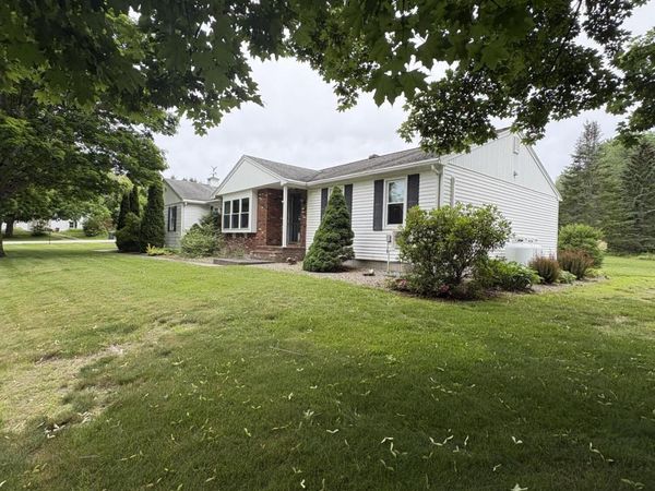 3 Wendy Way , Saco, ME 04072