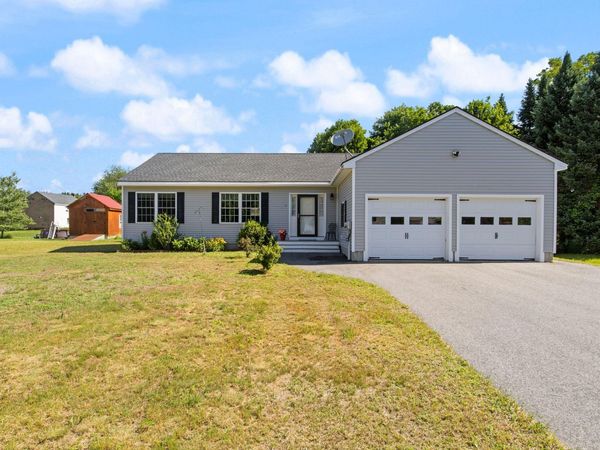 14 Sunset Avenue, North Berwick, ME 03906