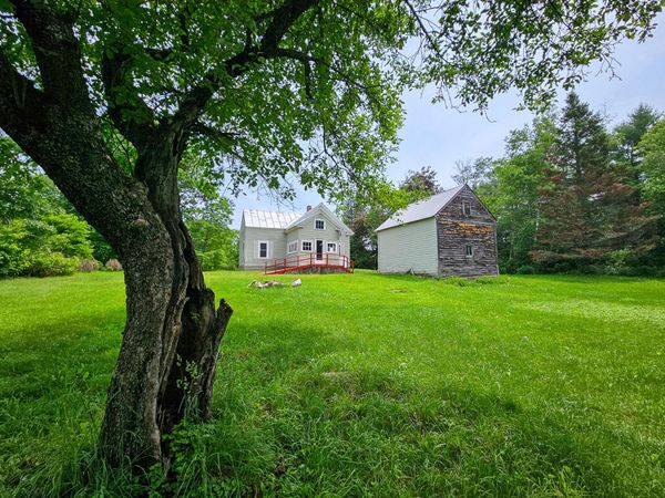 42 Zions Hill Road , Chesterville, ME 04938
