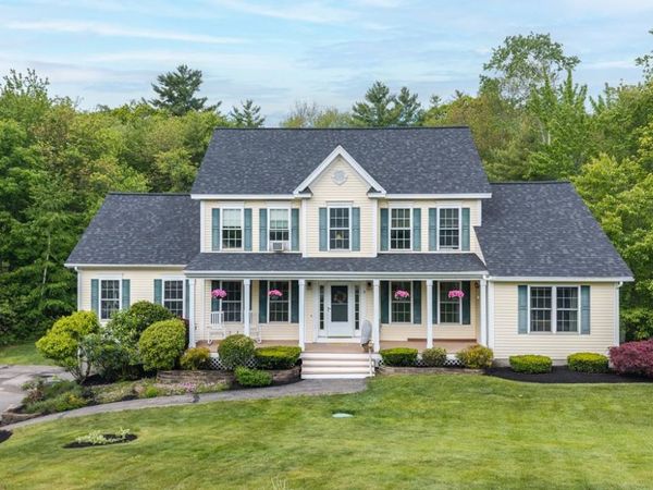 9 Misty Lane, Hooksett, NH 03106