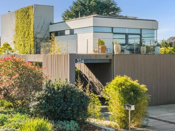 324 Kelly Avenue, Half Moon Bay, CA 94019