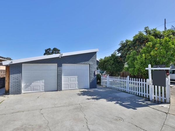 434 Hibiscus Court, Unit A, East Palo Alto, CA 94303