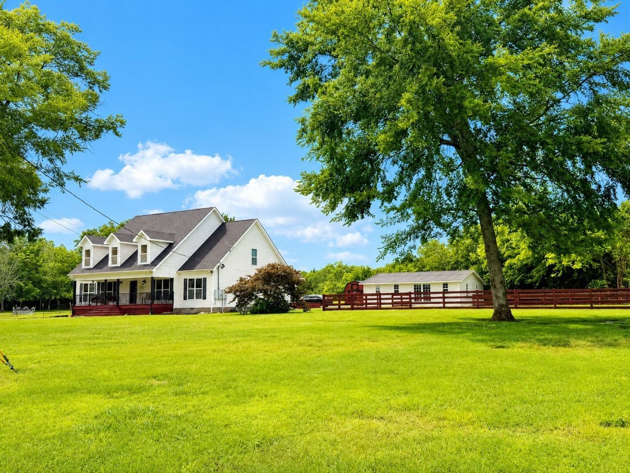 5123 Simmons Bluff Rd, Lebanon, TN 37090 Main Photo