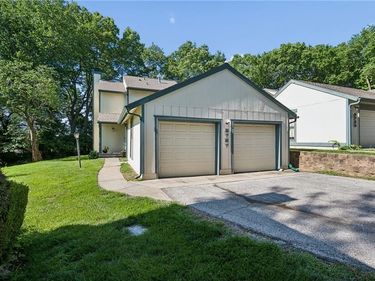 5757 N Anita Avenue, Kansas City, MO 64151