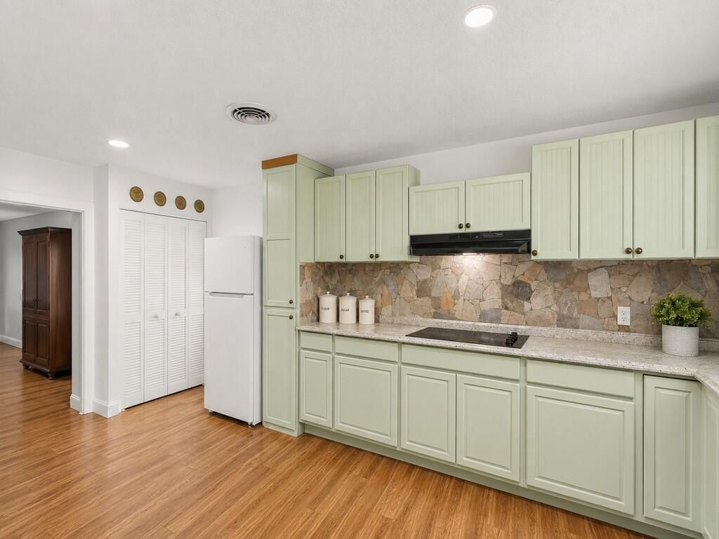 2405 Blossom Court, Fort Pierce, FL 34982 Photo