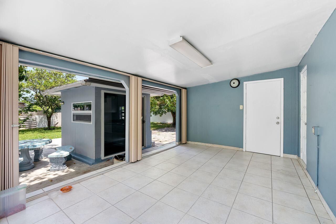 1302 SW 22nd Avenue, Fort Lauderdale, FL 33312 Photo