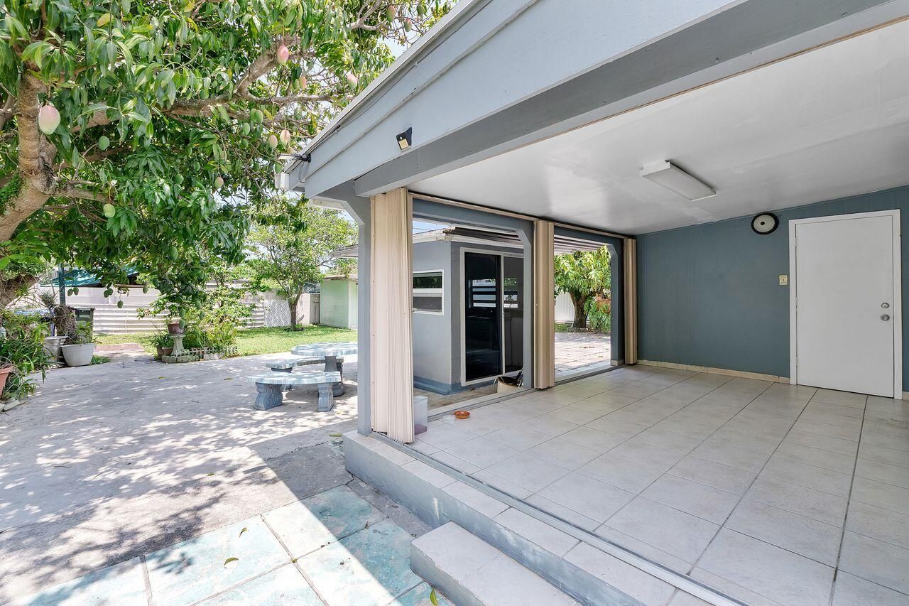 1302 SW 22nd Avenue, Fort Lauderdale, FL 33312 Photo