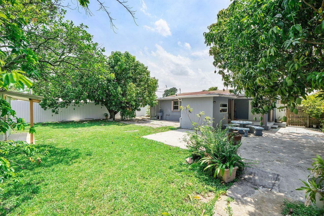 1302 SW 22nd Avenue, Fort Lauderdale, FL 33312 Photo