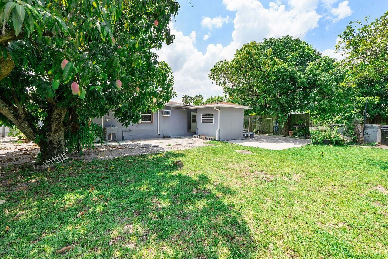 1302 SW 22nd Avenue, Fort Lauderdale, FL 33312 Photo