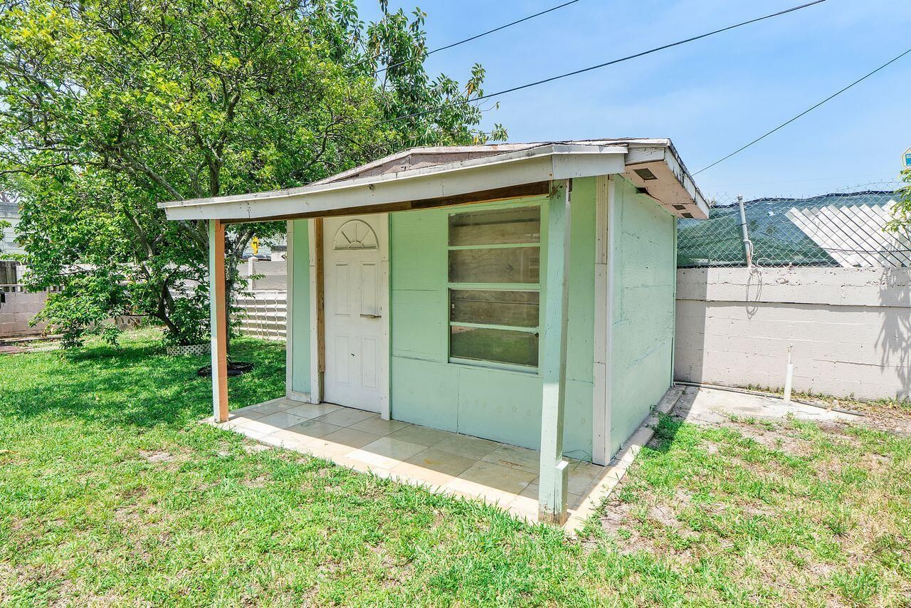 1302 SW 22nd Avenue, Fort Lauderdale, FL 33312 Photo