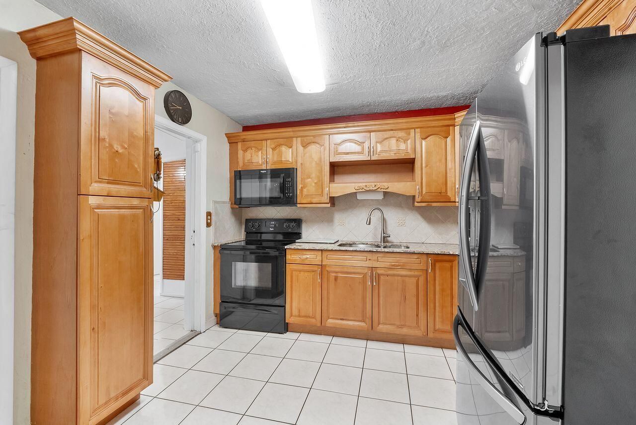 1302 SW 22nd Avenue, Fort Lauderdale, FL 33312 Photo