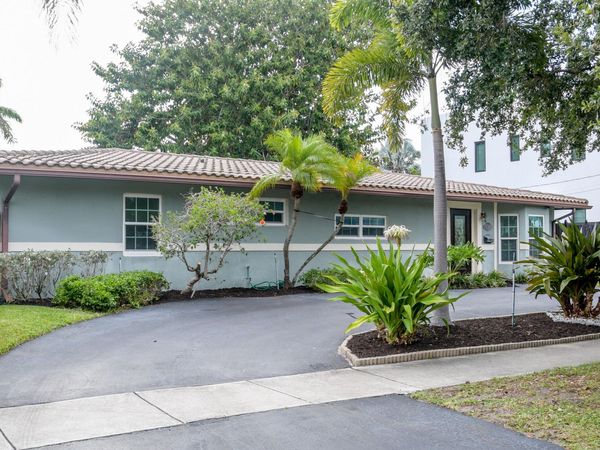 4931 NE 27th Avenue, Lighthouse Point, FL 33064