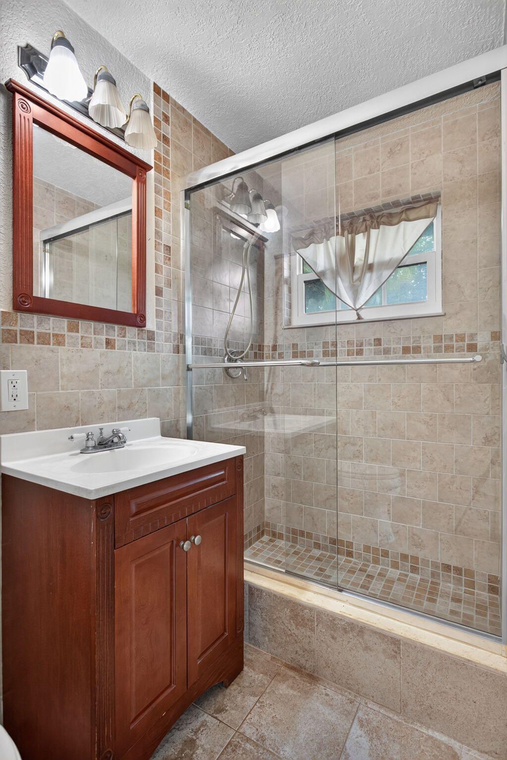 4931 NE 27th Avenue, Lighthouse Point, FL 33064 Photo