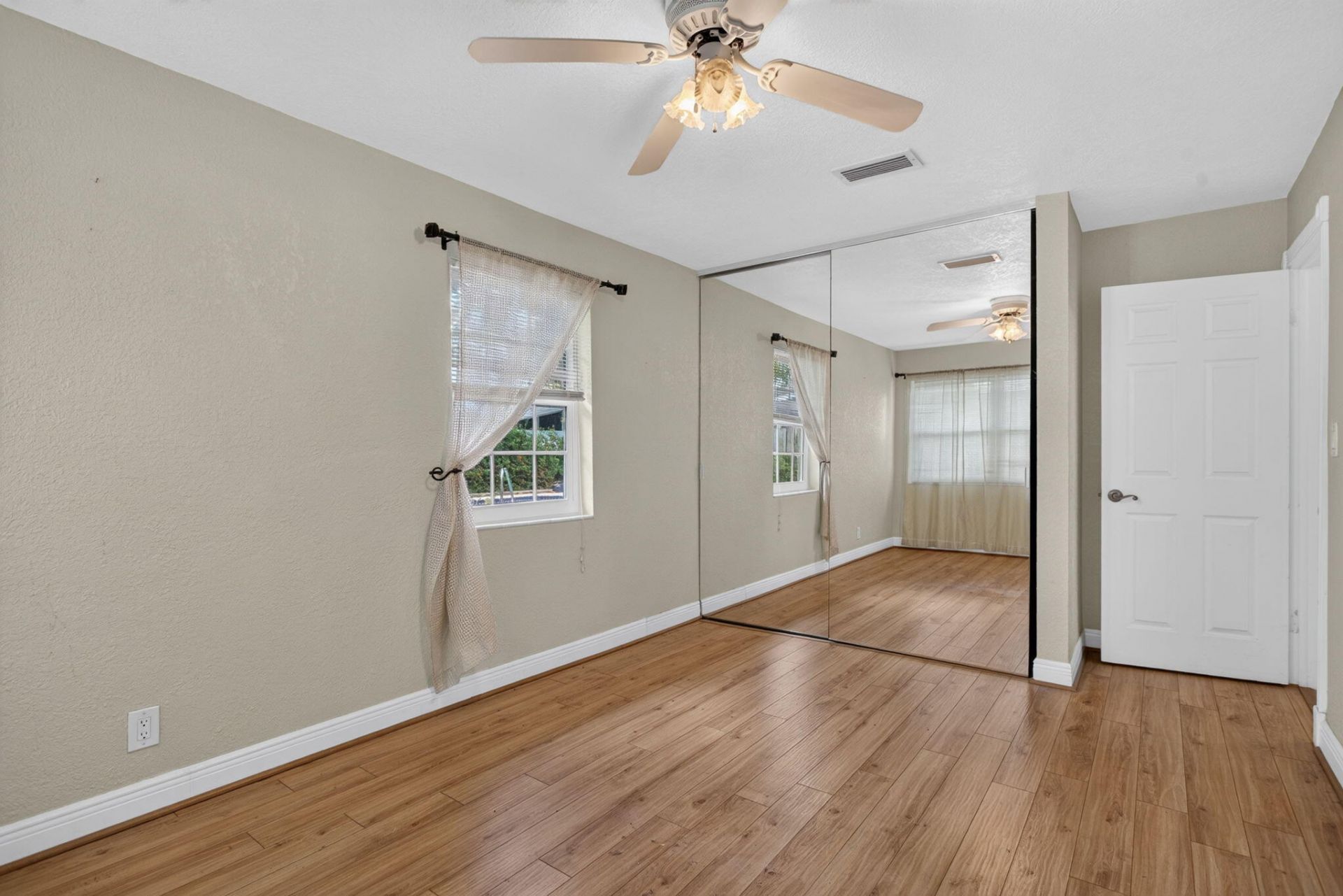 4931 NE 27th Avenue, Lighthouse Point, FL 33064 Photo