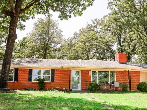 2087 E McGill Circle , Eufaula, OK 74432