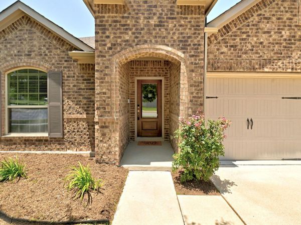3300 Lauren Nicole LN, Round Rock, TX 78665