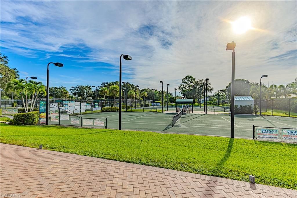 11811 Longshore Way E, Naples, FL 34119 Photo