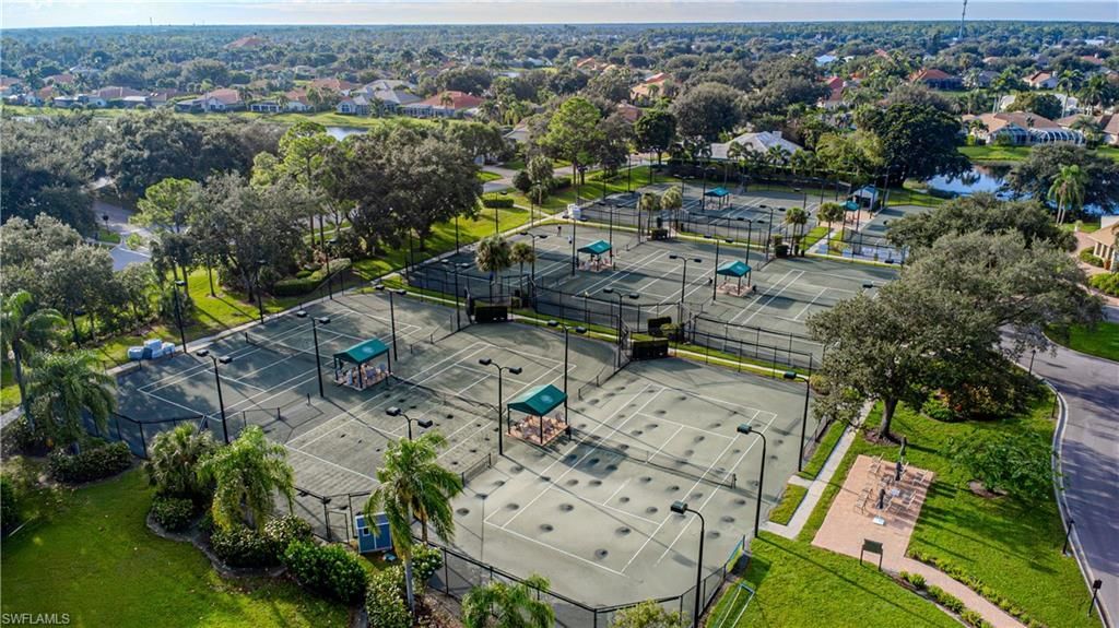 11811 Longshore Way E, Naples, FL 34119 Photo