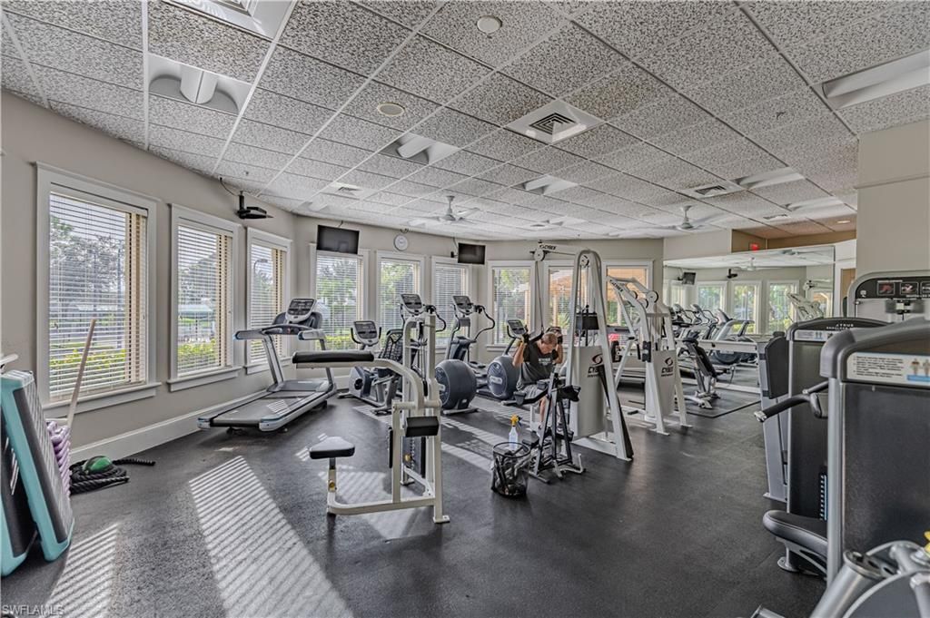 11811 Longshore Way E, Naples, FL 34119 Photo