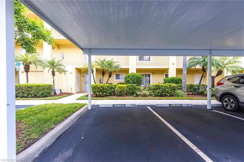 8274 Key Royal Cir, Unit 1036, Naples, FL 34119 Photo