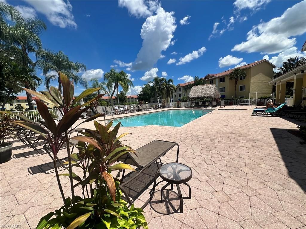 8274 Key Royal Cir, Unit 1036, Naples, FL 34119 Photo