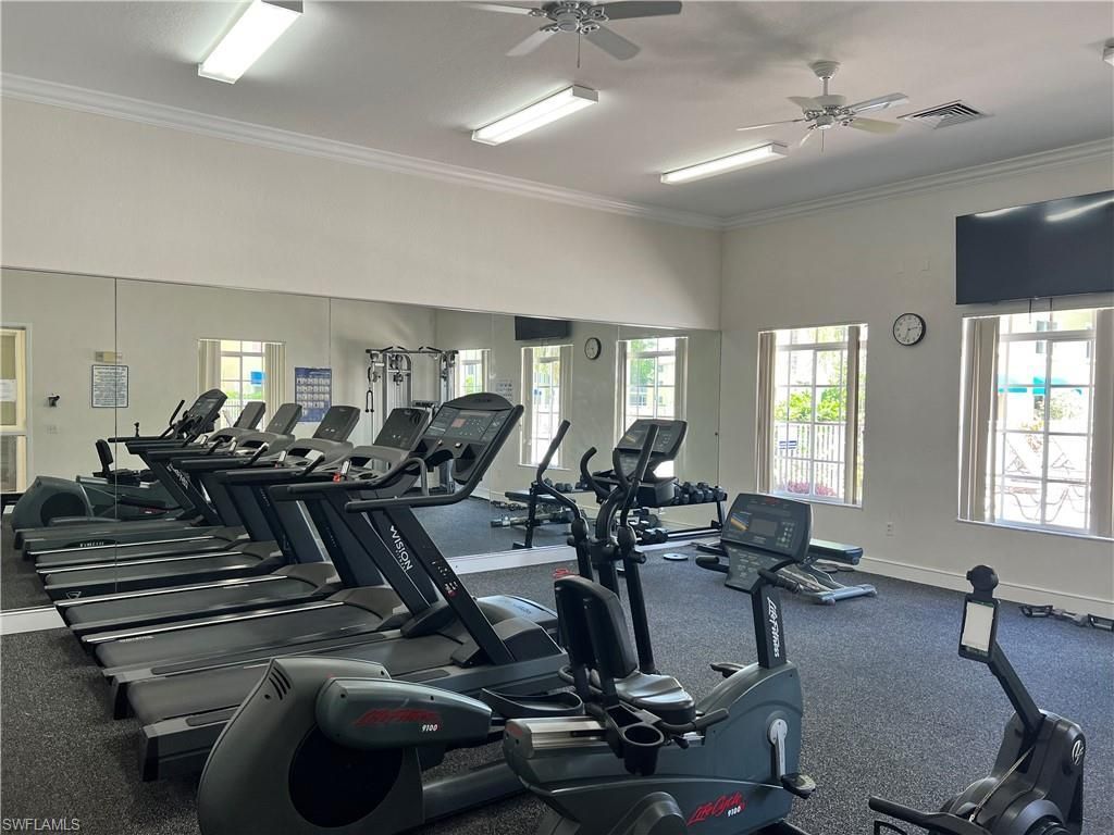 8274 Key Royal Cir, Unit 1036, Naples, FL 34119 Photo