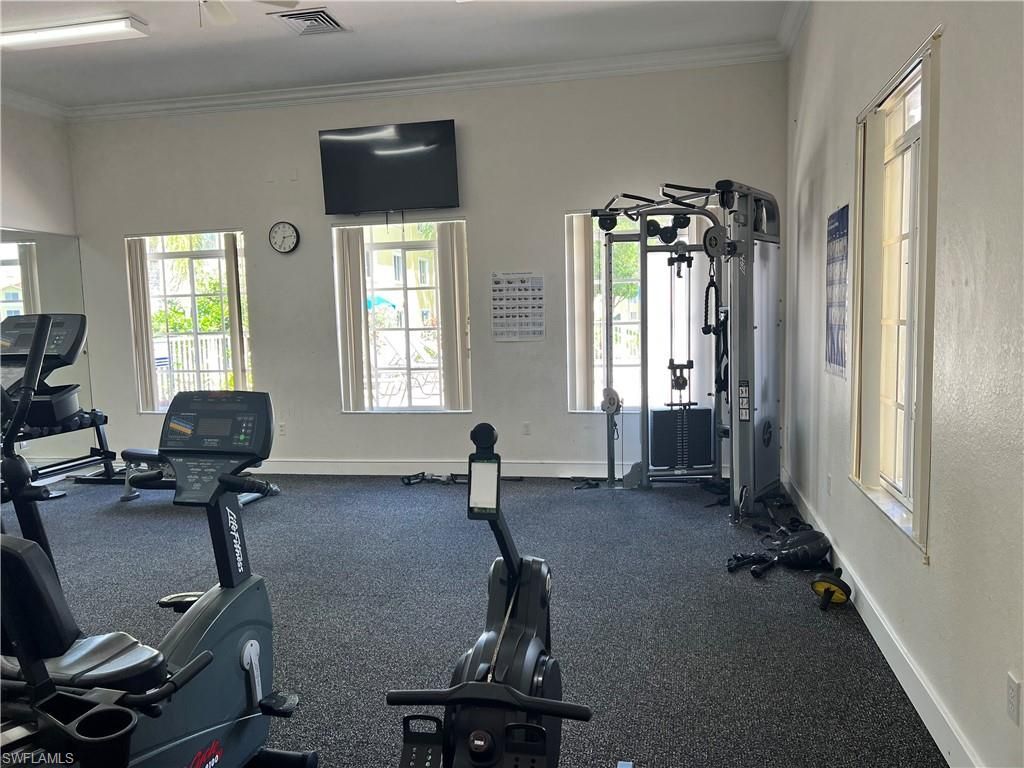 8274 Key Royal Cir, Unit 1036, Naples, FL 34119 Photo
