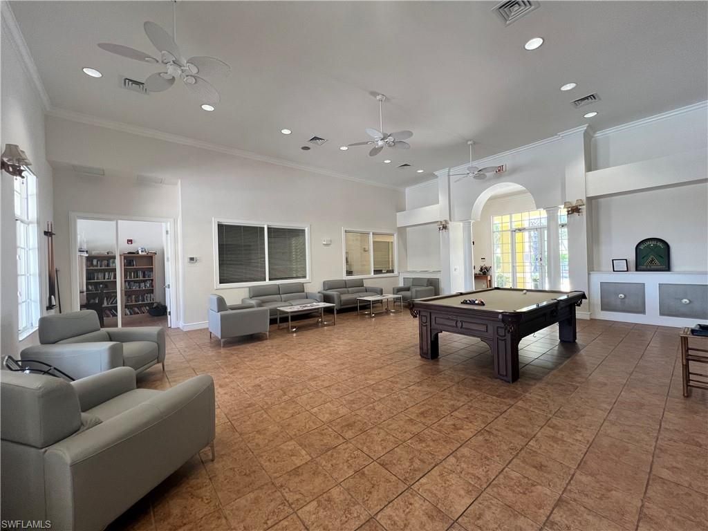 8274 Key Royal Cir, Unit 1036, Naples, FL 34119 Photo