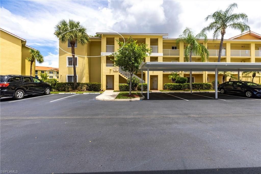 8274 Key Royal Cir, Unit 1036, Naples, FL 34119 Photo