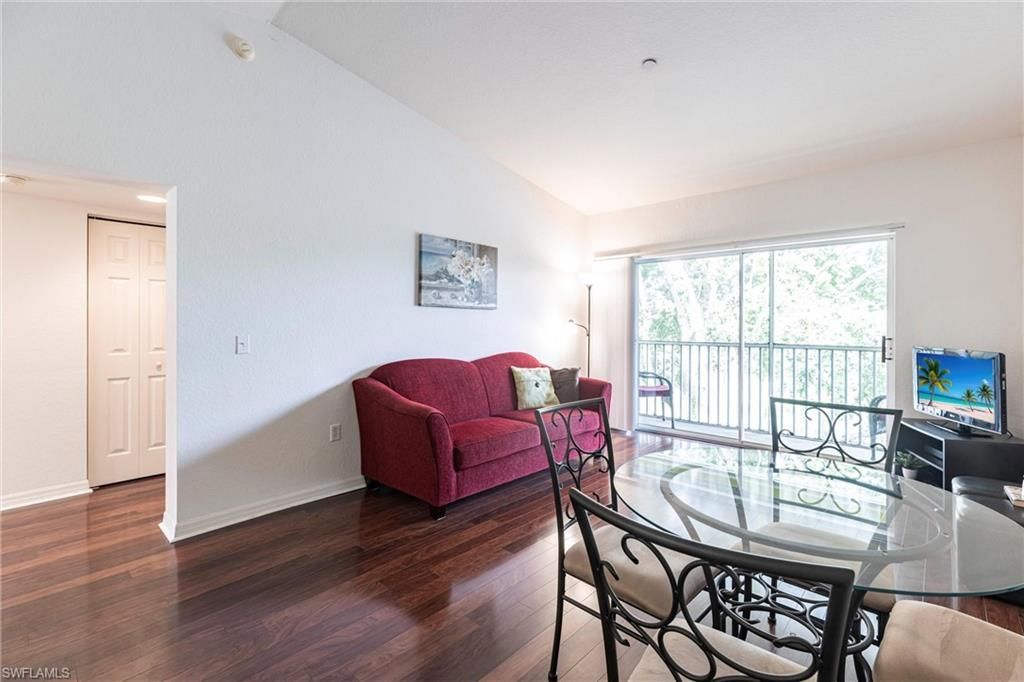 8274 Key Royal Cir, Unit 1036, Naples, FL 34119 Photo