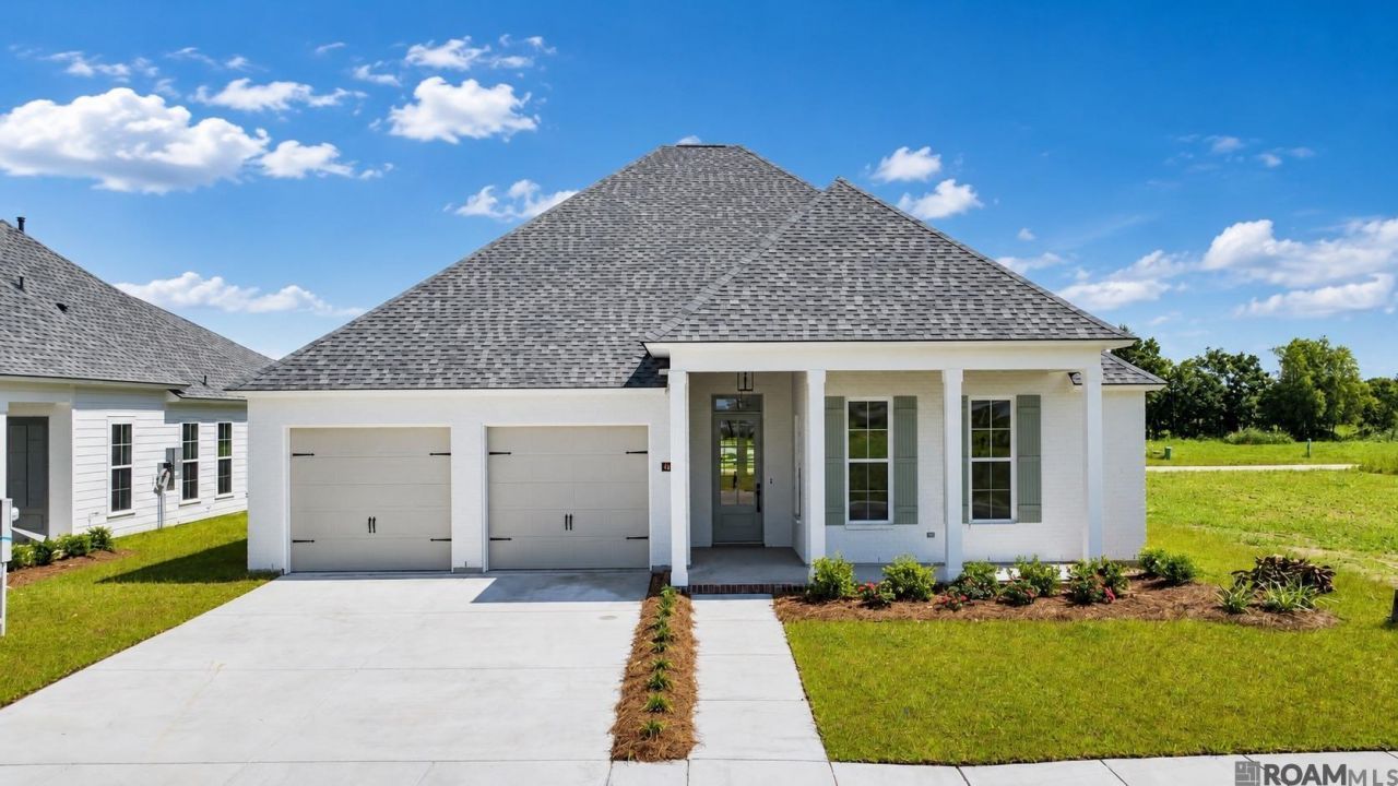 4432 Camargue Avenue, Baton Rouge, LA 70820 Main Photo