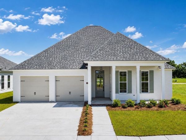 4432 Camargue Avenue, Baton Rouge, LA 70820
