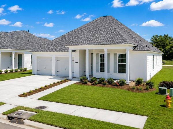 4432 Camargue Avenue, Baton Rouge, LA 70820