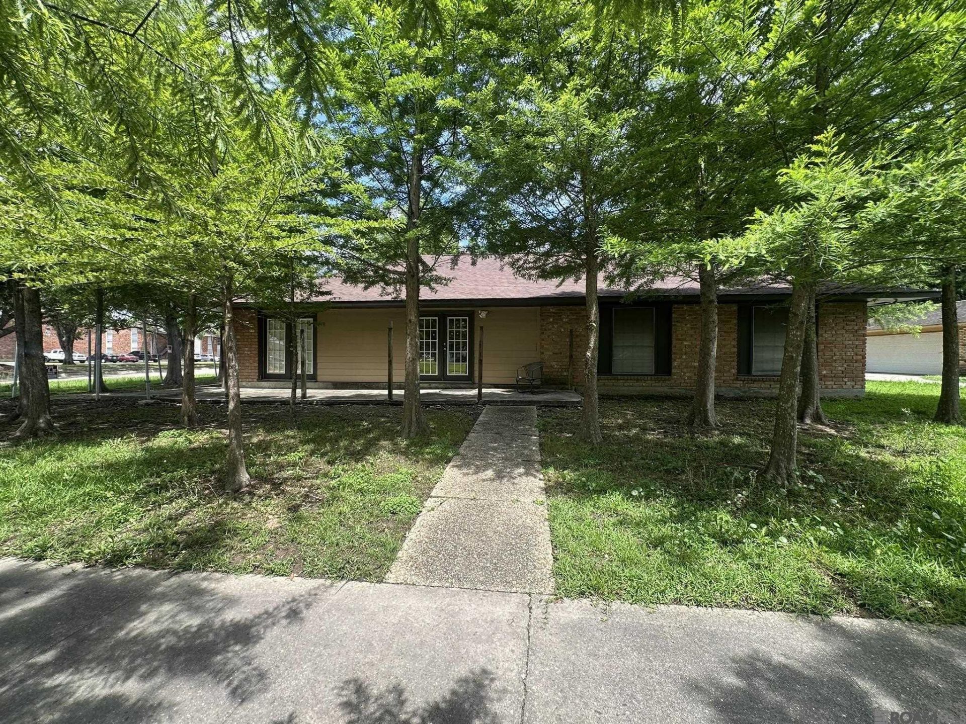 12750 Coursey Boulevard, Baton Rouge, LA 70816 Main Photo