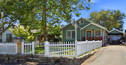 106 Summit St, Auburn, CA 95603 Photo