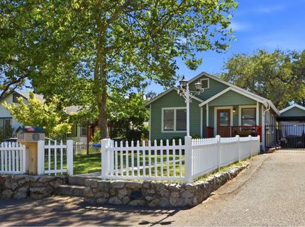 106 Summit St, Auburn, CA 95603 Photo