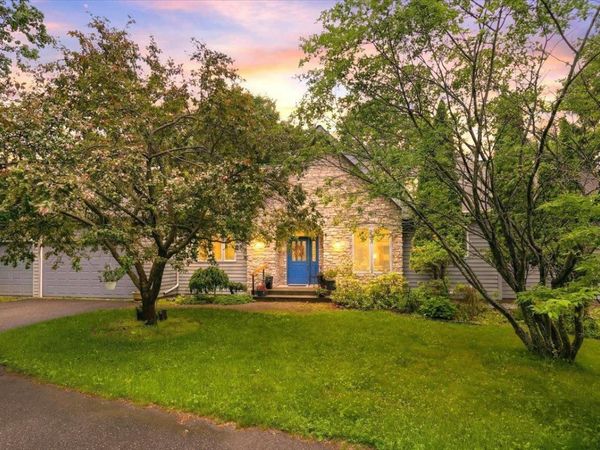 481 Sleepy Hollow Drive, Roberts, WI 54023