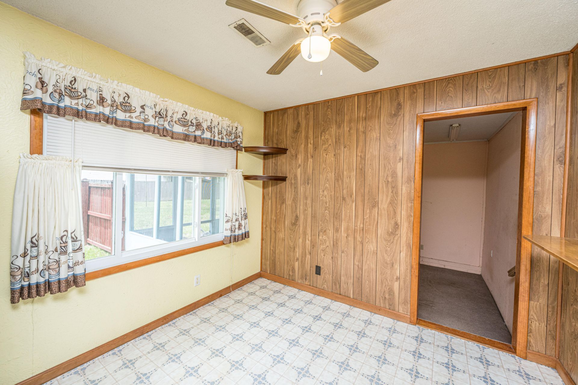 229 Amy Drive Photo 12
