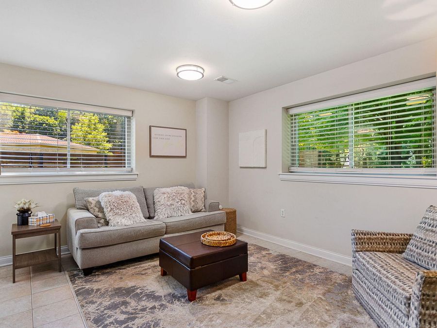 Property Image 102