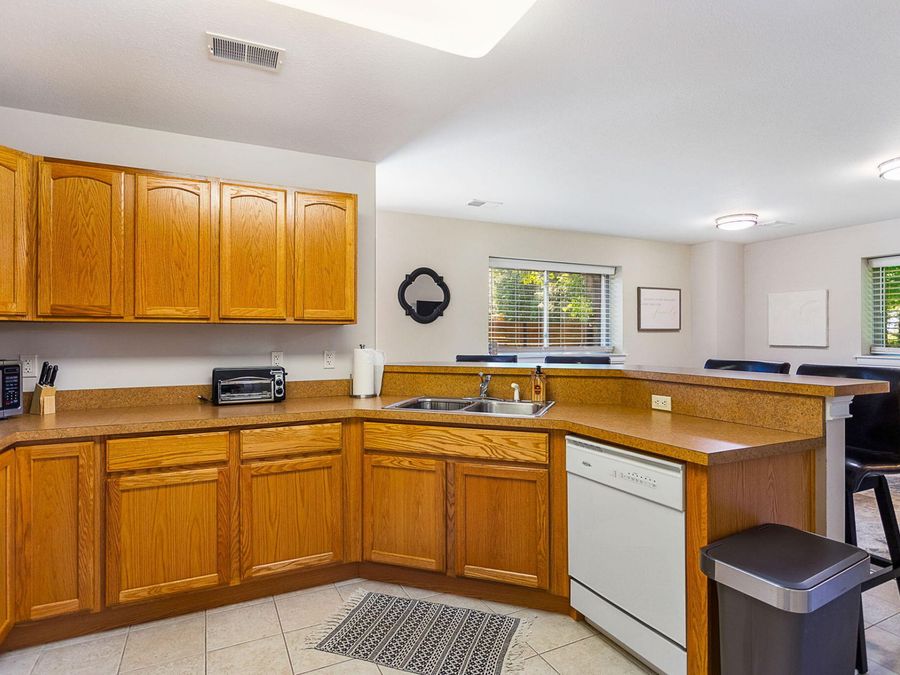Property Image 104