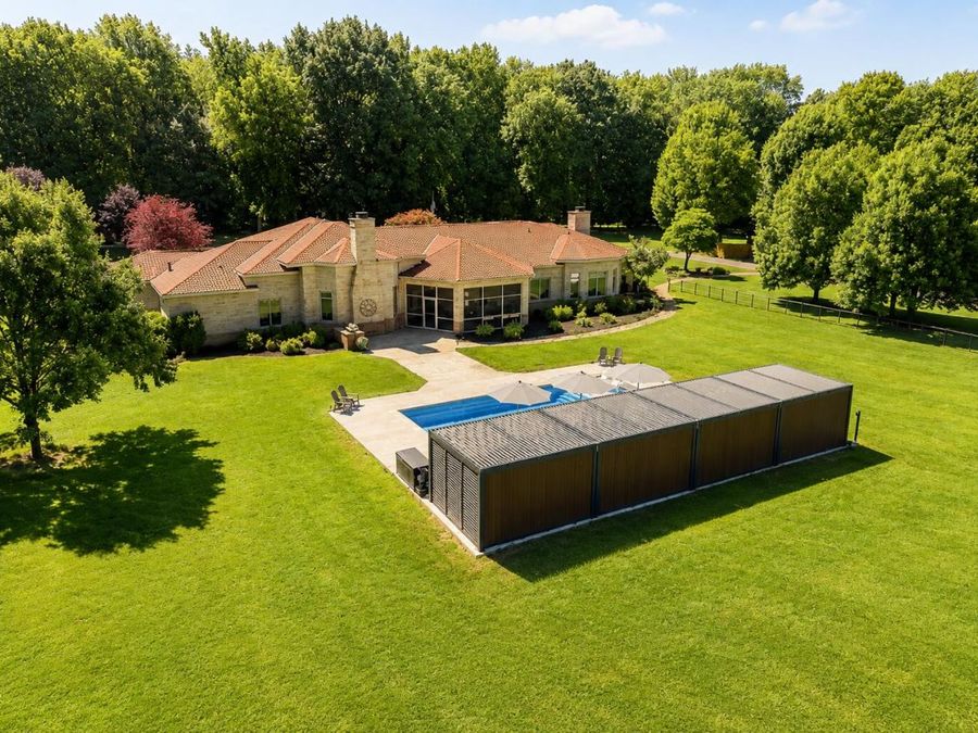Property Image 129