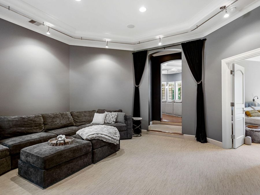 Property Image 63
