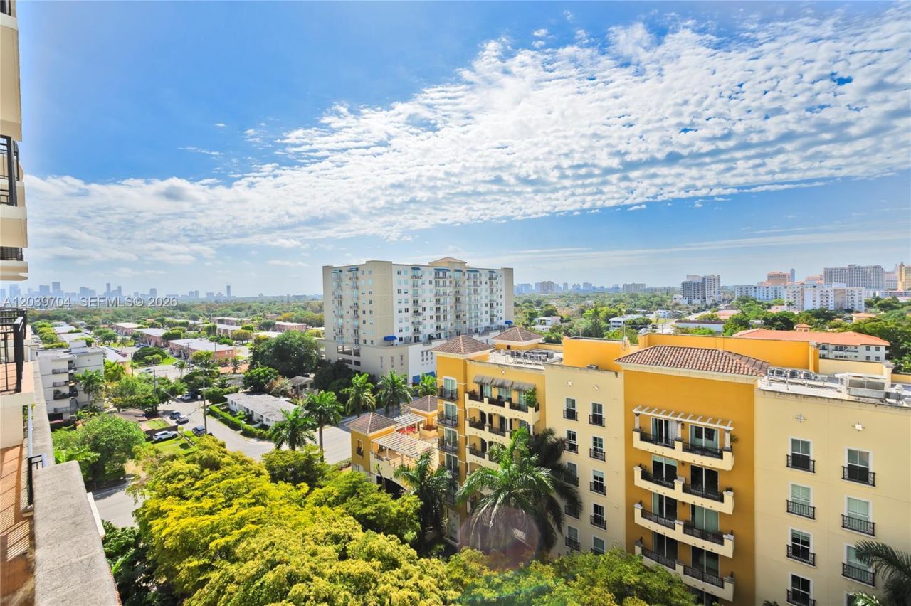 888 S Douglas Rd, Unit 910, Coral Gables, FL 33134 Photo