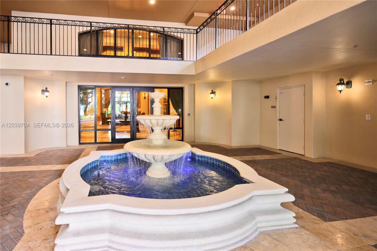 888 S Douglas Rd, Unit 910, Coral Gables, FL 33134 Photo