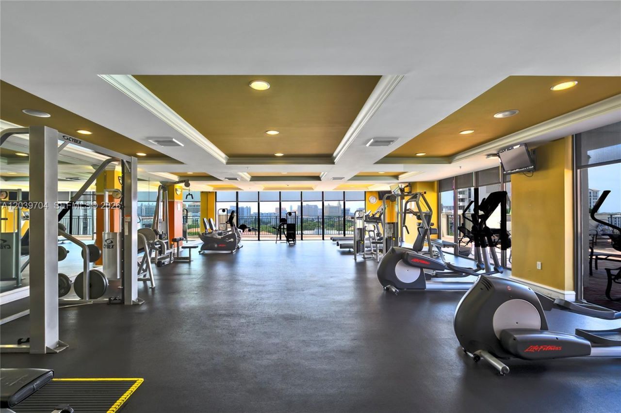 888 S Douglas Rd, Unit 910, Coral Gables, FL 33134 Photo