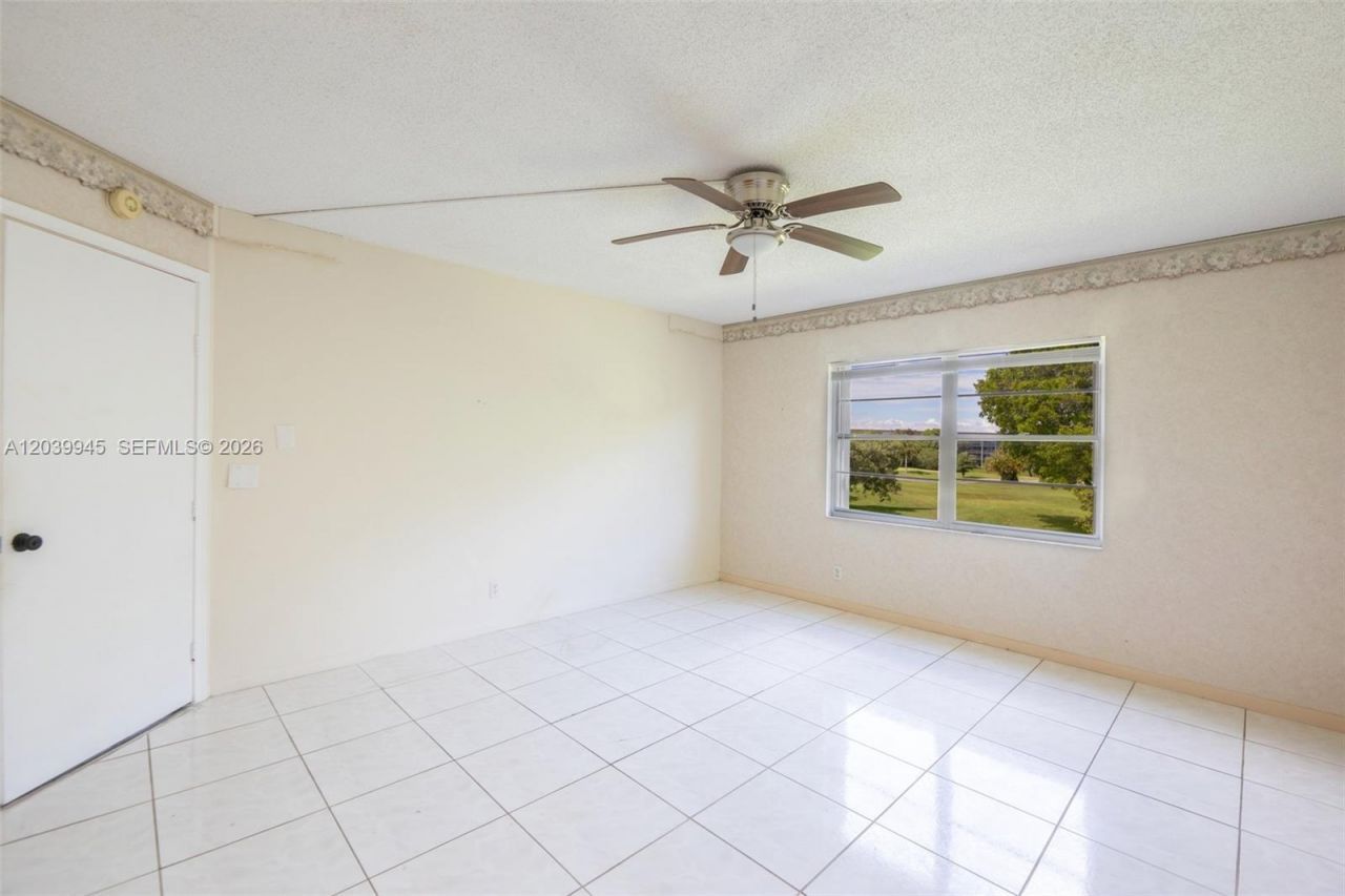 500 SW 130th Ter , Unit 301A, Pembroke Pines, FL 33027 Photo