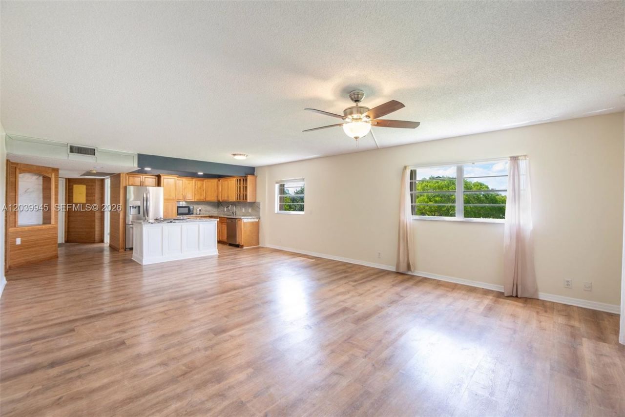 500 SW 130th Ter , Unit 301A, Pembroke Pines, FL 33027 Photo