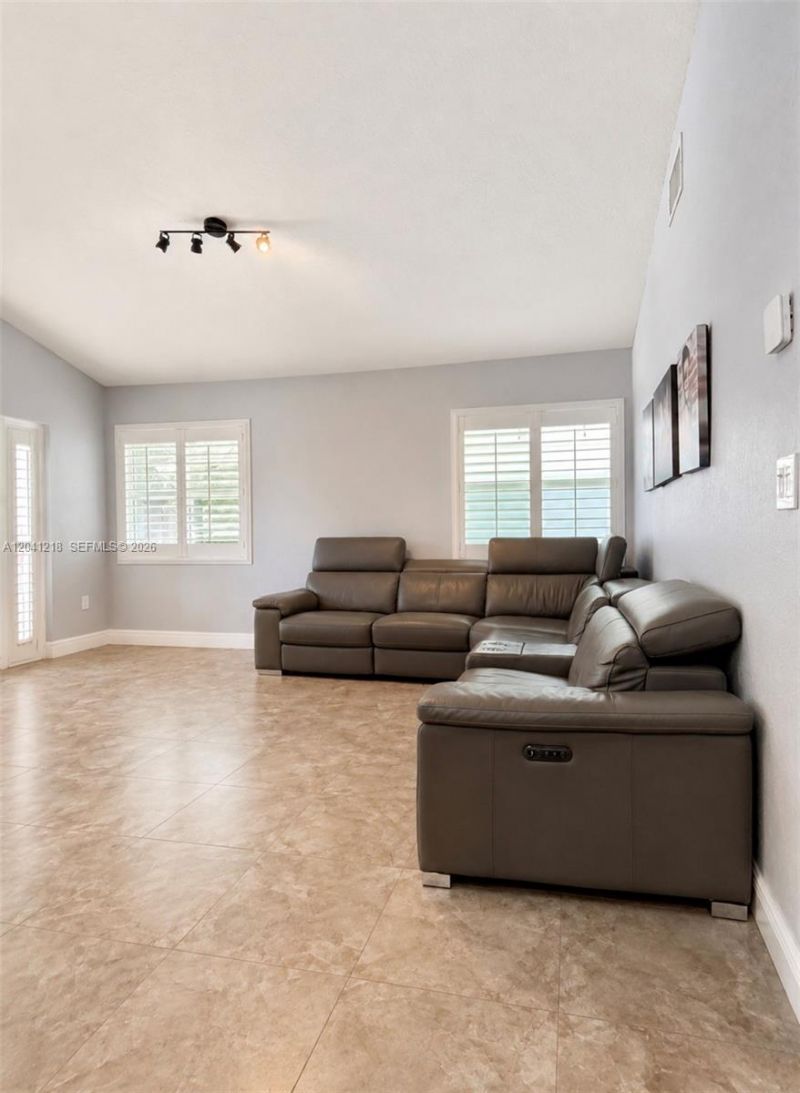 12224 NW 30th Mnr , Sunrise, FL 33323 Photo